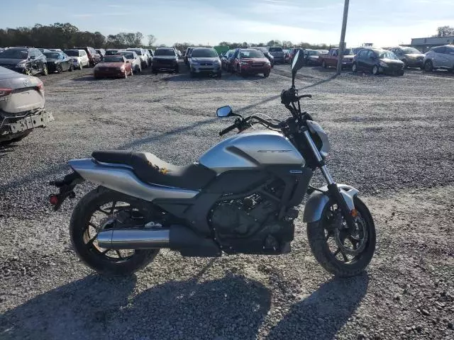 2015 Honda CTX700 N