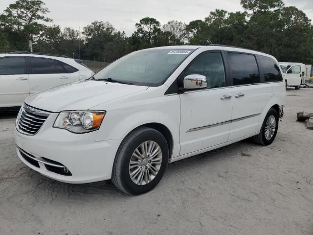 2016 Chrysler Town & Country Touring L