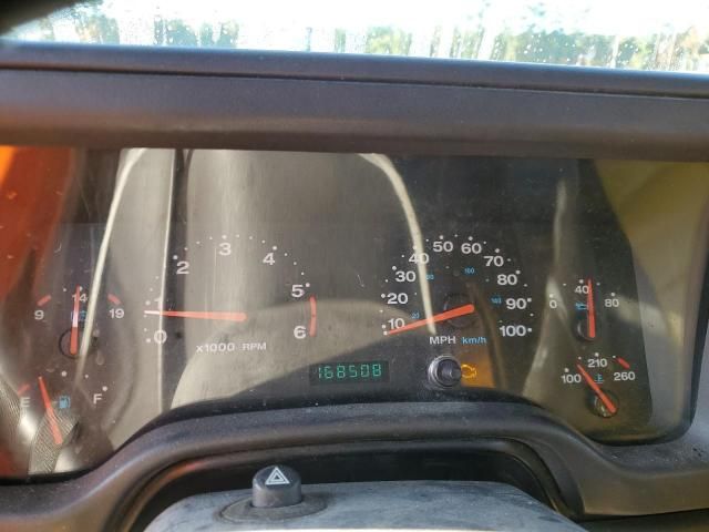 2001 Jeep Wrangler / TJ Sport