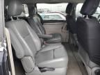 2010 Volkswagen Routan SE