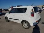 2010 KIA Soul +