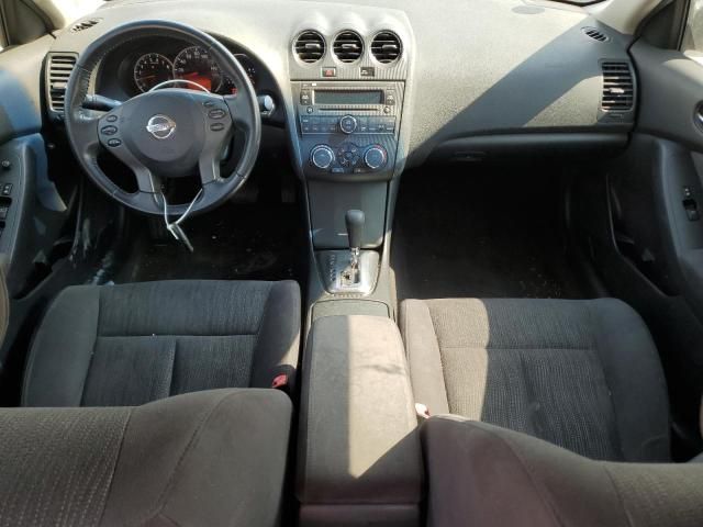 2010 Nissan Altima Base