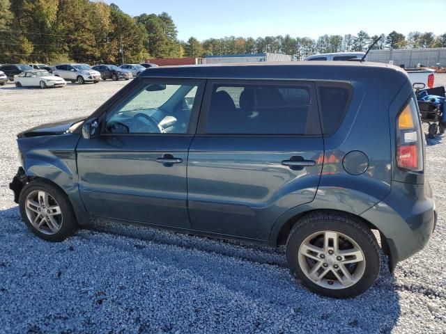 2011 KIA Soul +