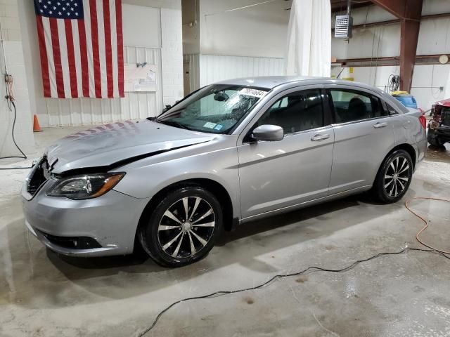 2014 Chrysler 200 Touring