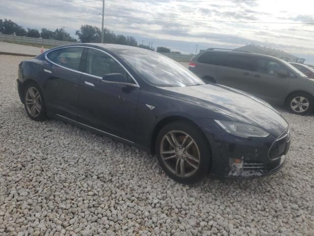 2014 Tesla Model S