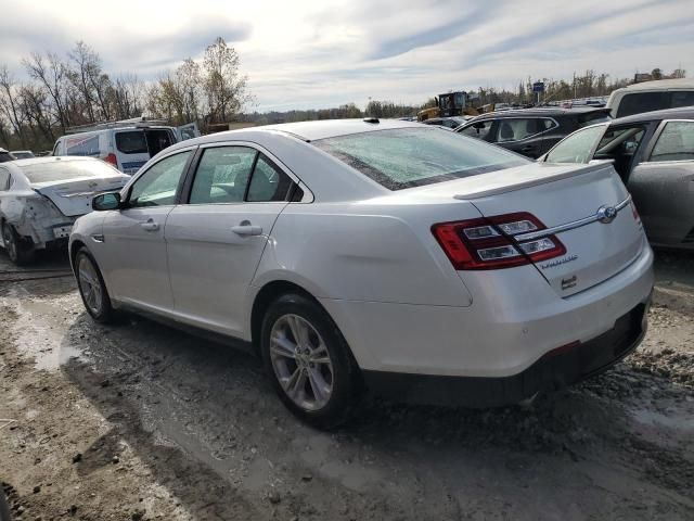 2015 Ford Taurus SEL