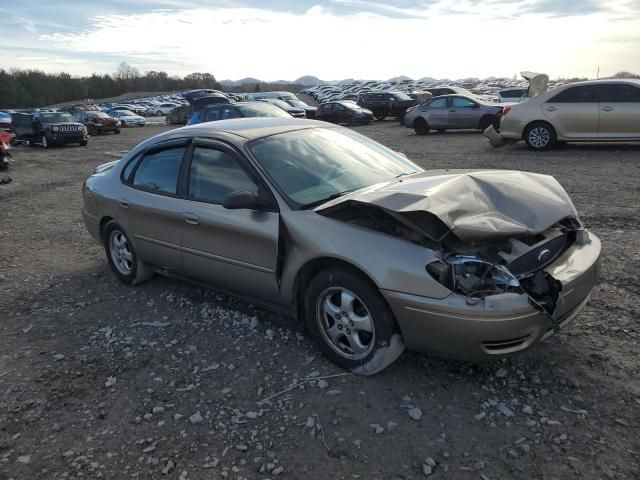 2005 Ford Taurus SE