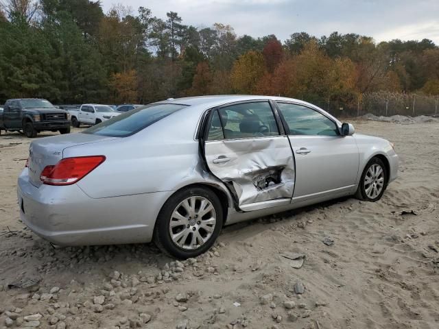 2010 Toyota Avalon XL