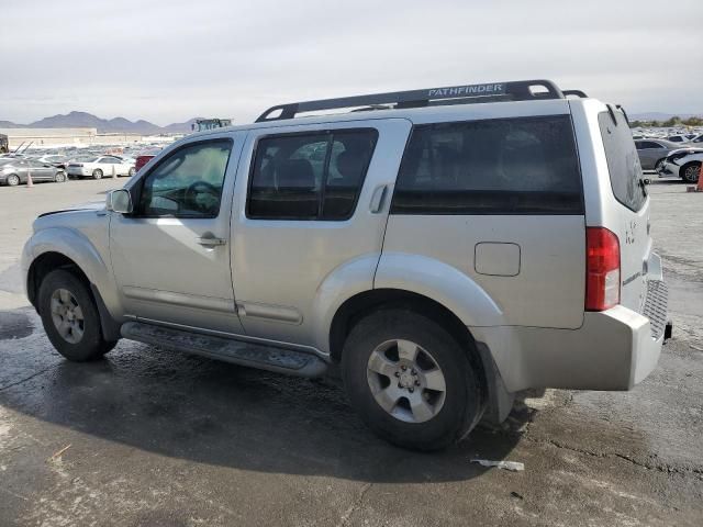 2006 Nissan Pathfinder LE