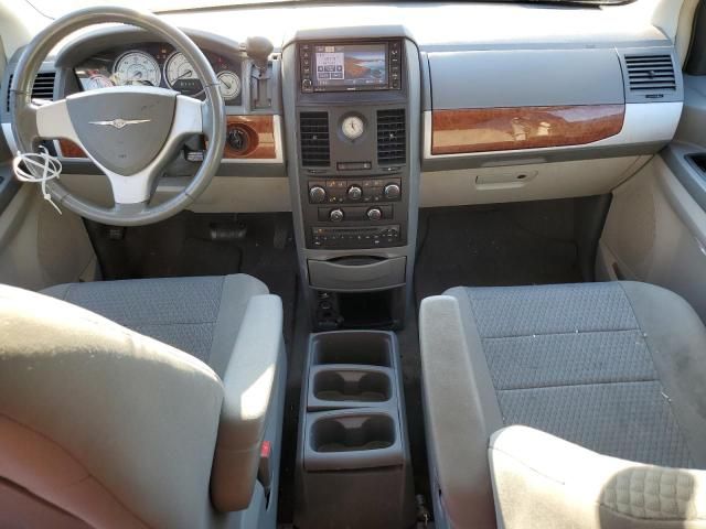 2008 Chrysler Town & Country Touring