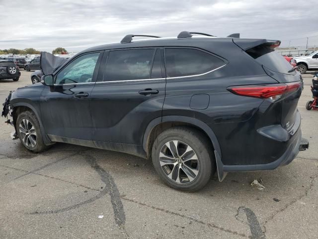 2020 Toyota Highlander XLE