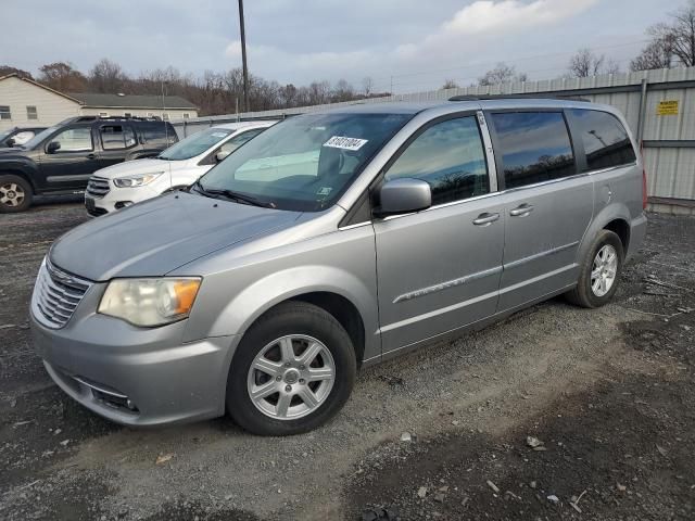 2013 Chrysler Town & Country Touring