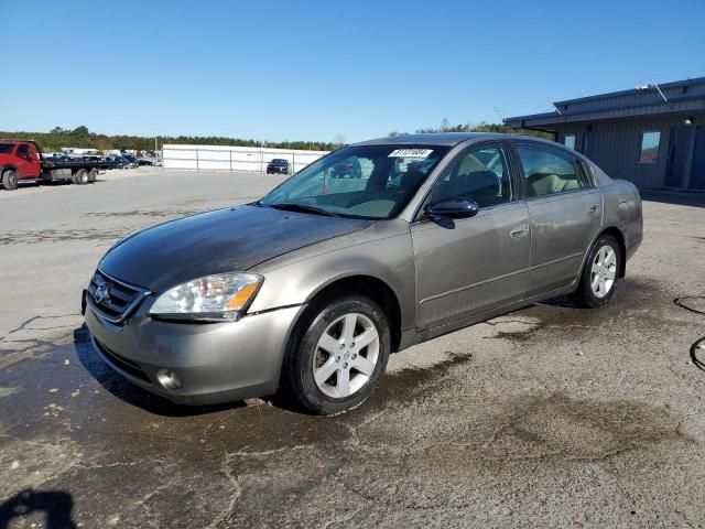 2004 Nissan Altima Base