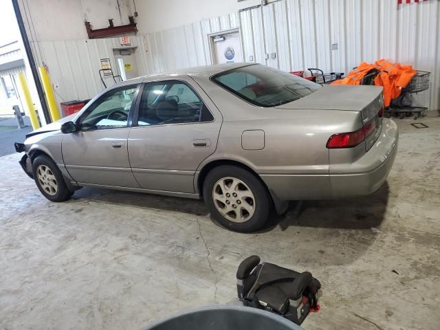 1999 Toyota Camry LE