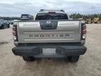 2001 Nissan Frontier Crew Cab XE