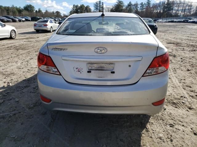 2012 Hyundai Accent GLS