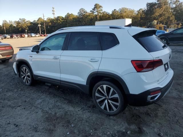 2022 Volkswagen Taos SE