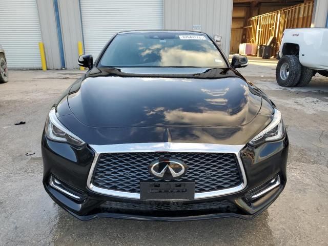 2022 Infiniti Q60 Luxe