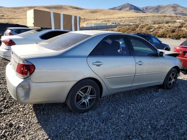 2005 Toyota Camry LE