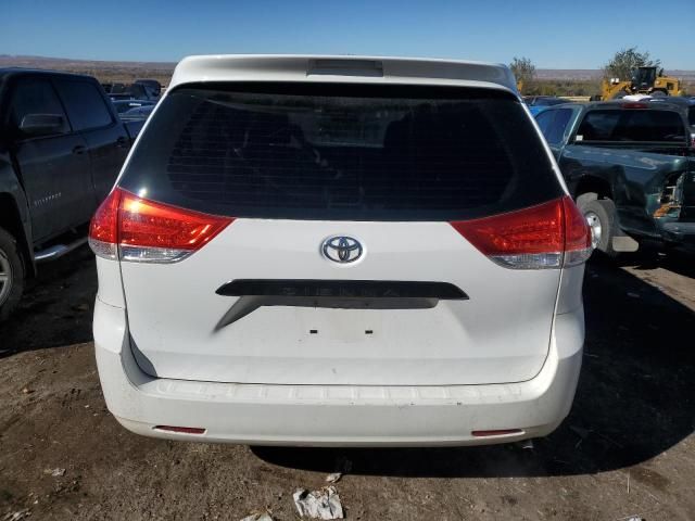 2012 Toyota Sienna