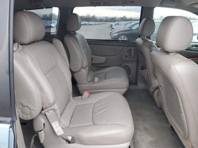 2008 Toyota Sienna XLE