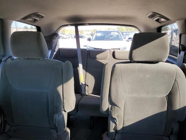 2005 Toyota Sienna CE