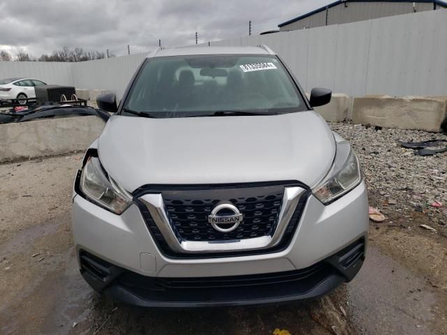 2019 Nissan Kicks S