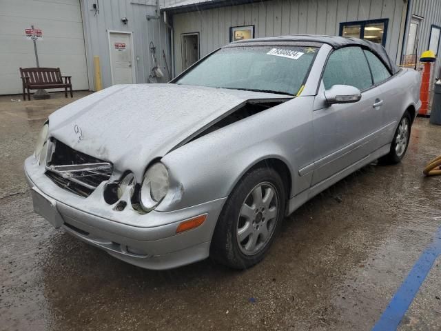 2000 Mercedes-Benz CLK 320