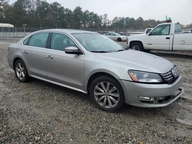 2013 Volkswagen Passat SEL