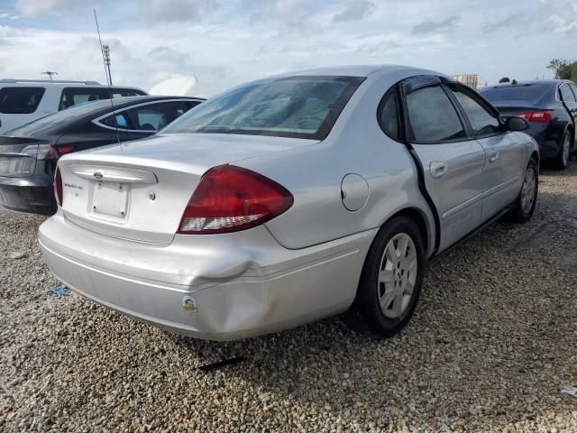 2007 Ford Taurus SE