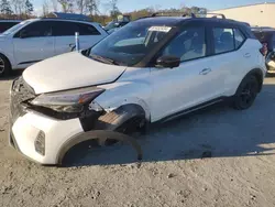 Nissan Vehiculos salvage en venta: 2022 Nissan Kicks SR