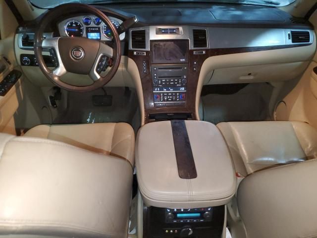 2010 Cadillac Escalade Luxury