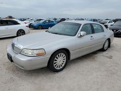 Carros salvage a la venta en subasta: 2003 Lincoln Town Car Executive