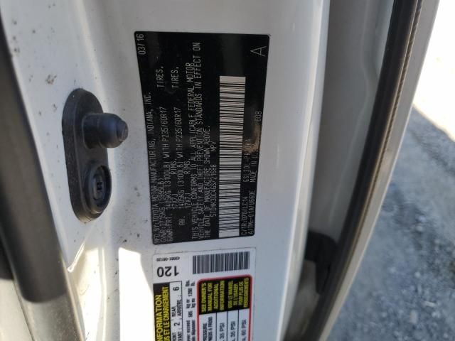 2016 Toyota Sienna XLE