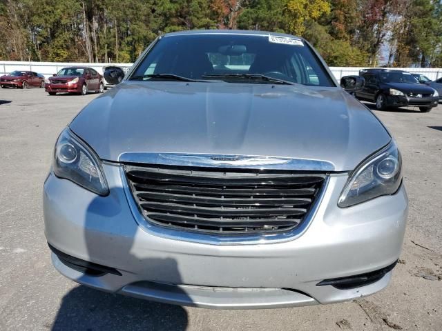 2014 Chrysler 200 Touring