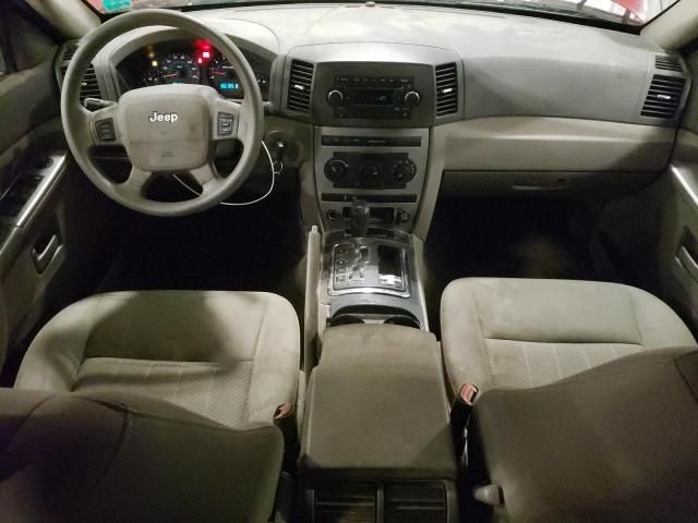 2006 Jeep Grand Cherokee Laredo