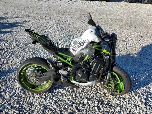 2021 Kawasaki ZR900 F