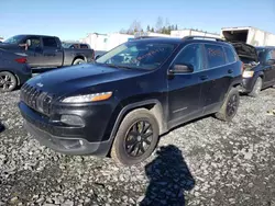 Carros salvage sin ofertas aún a la venta en subasta: 2015 Jeep Cherokee Latitude