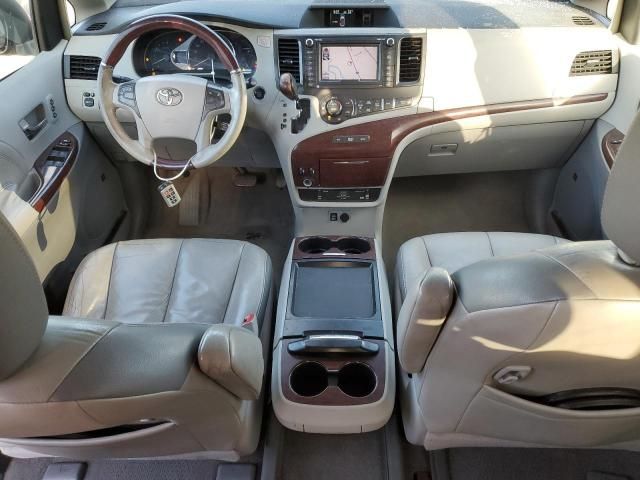 2011 Toyota Sienna XLE