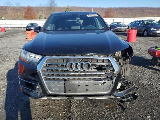 2018 Audi Q7 Premium Plus