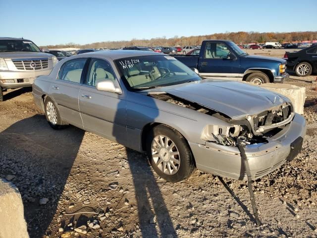 2007 Lincoln Town Car Signature