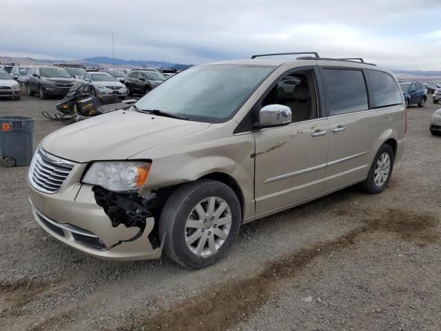 2012 Chrysler Town & Country Touring L