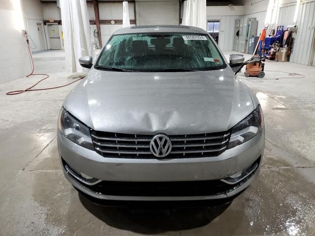 2014 Volkswagen Passat SEL