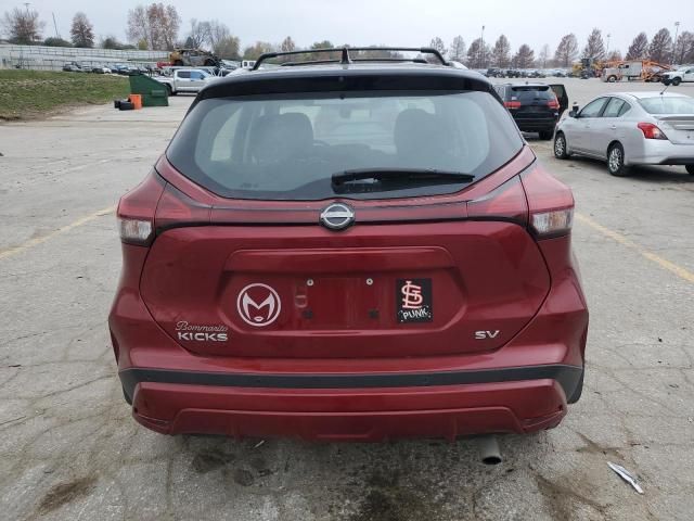 2022 Nissan Kicks SV