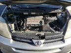 2004 Toyota Sienna XLE