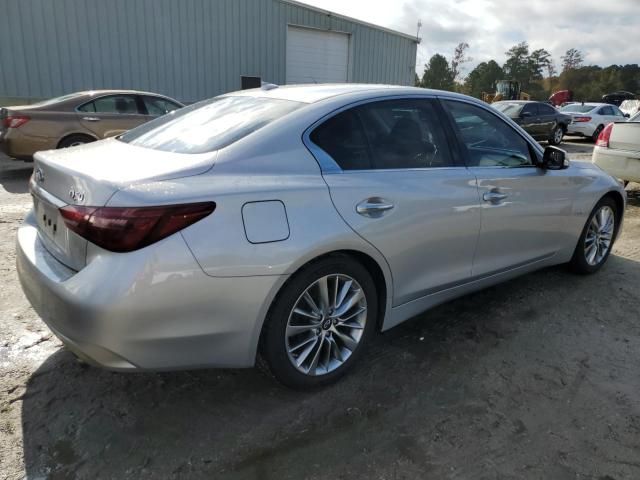 2018 Infiniti Q50 Luxe