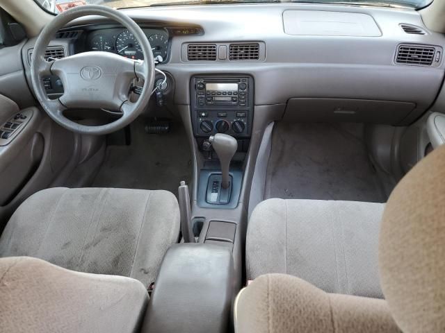 2000 Toyota Camry CE