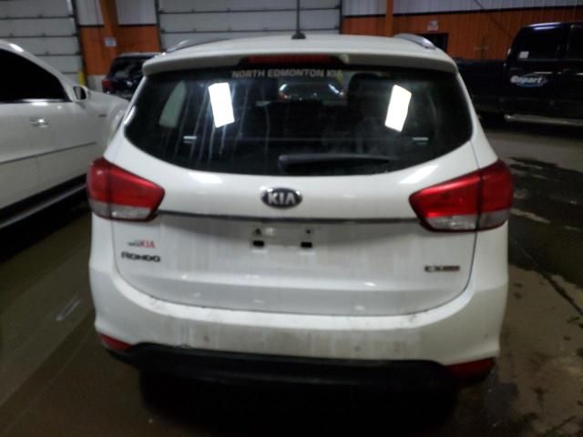 2014 KIA Rondo