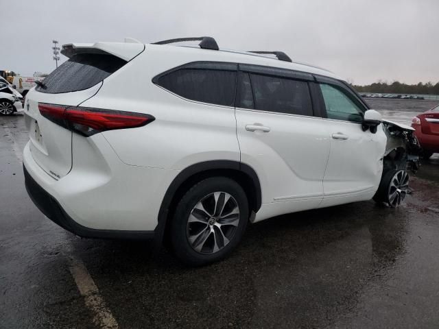 2020 Toyota Highlander XLE