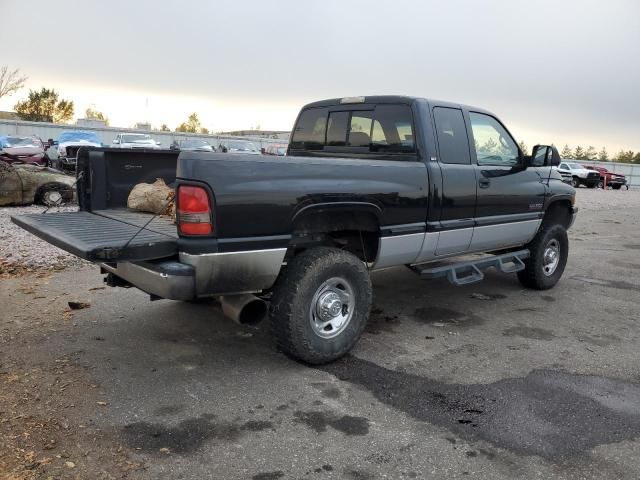 1999 Dodge RAM 2500